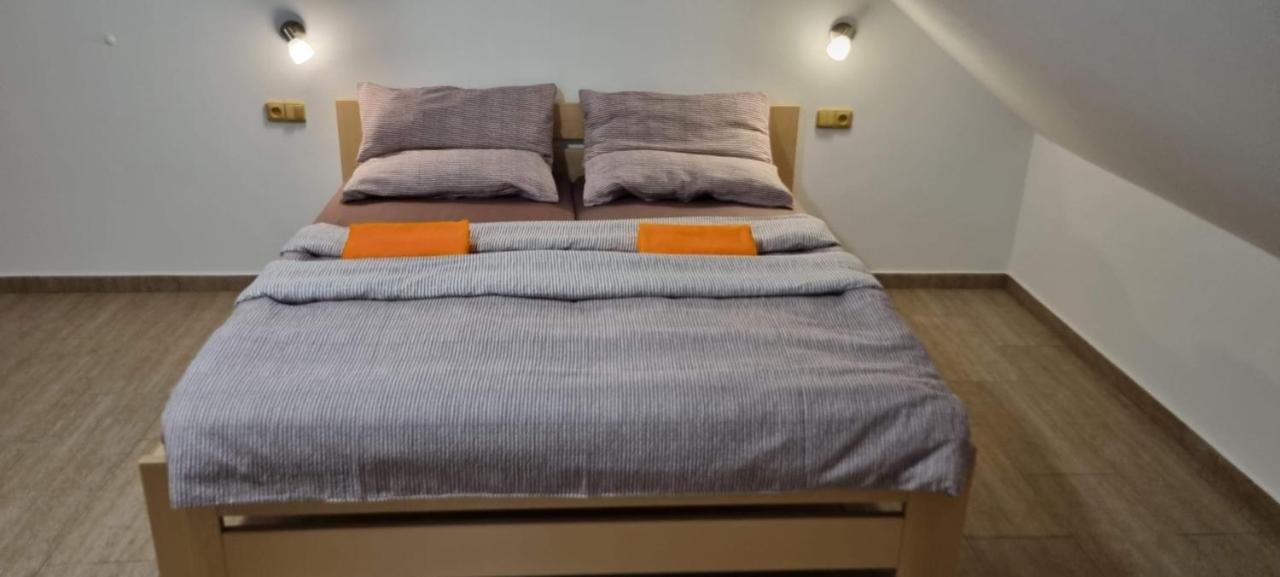 Apartmany Adieu 2 Trebon Ngoại thất bức ảnh